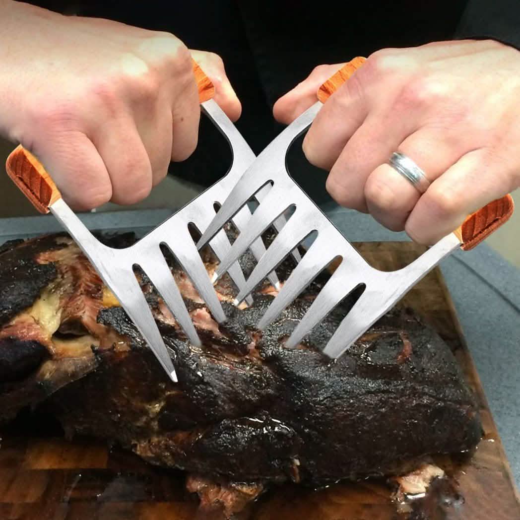 Meat Shredding Claws That Make BBQ Prep Easy